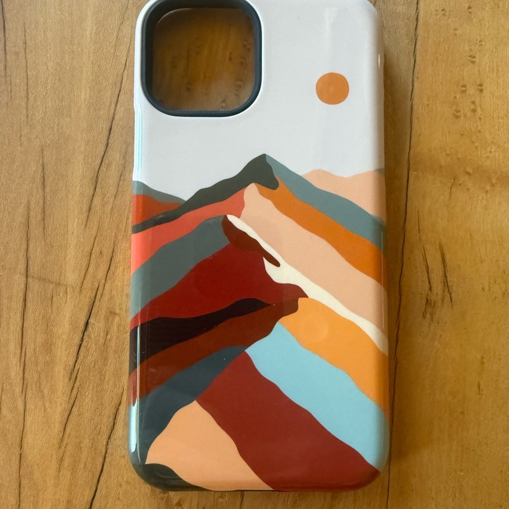Casely - Multicolor Mountain Phone Case